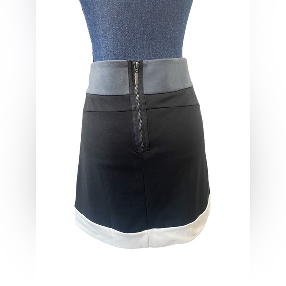 BCBGeneration black grey and white color block mini skirt size 10 - Picture 3 of 6